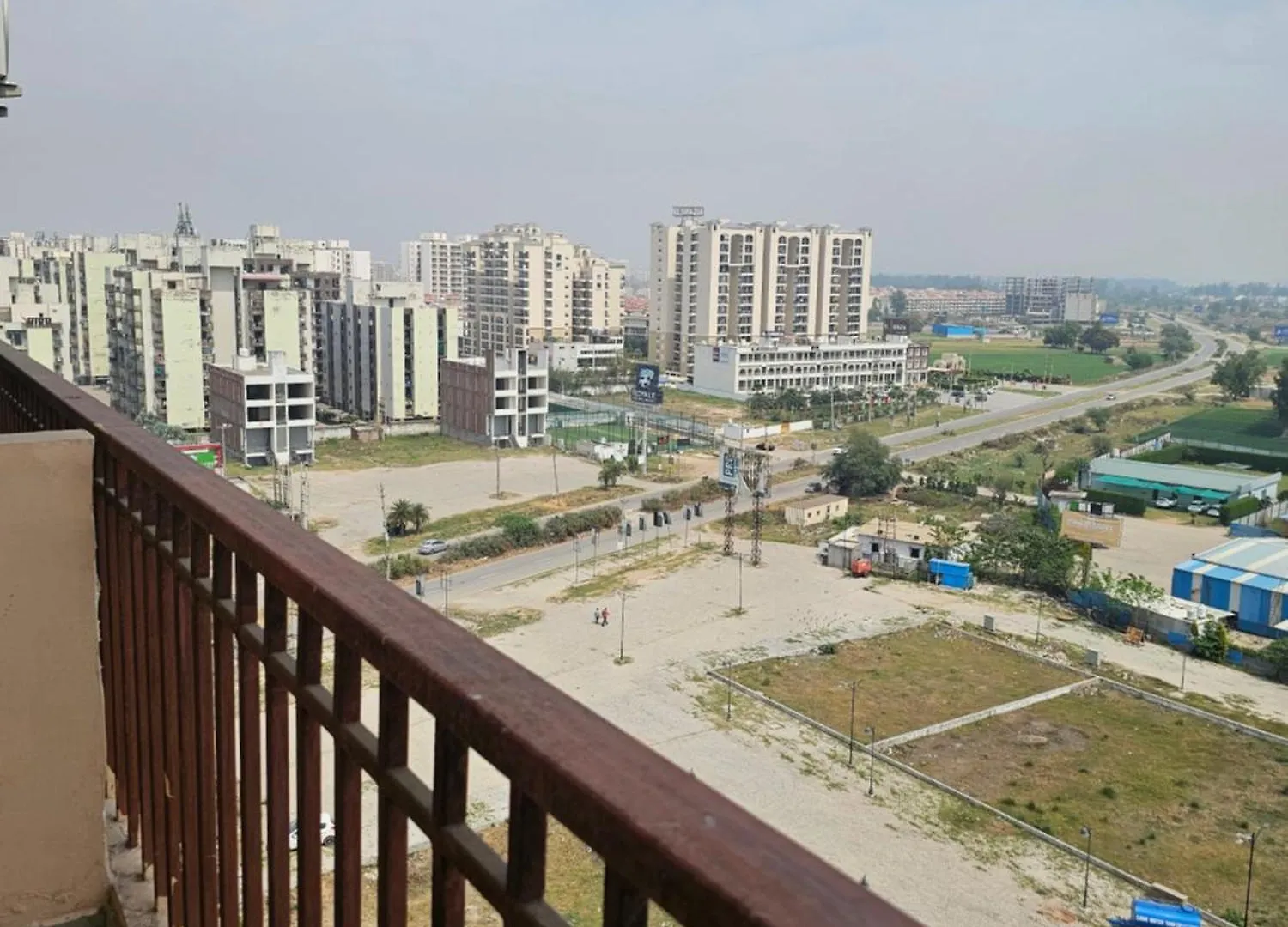 Luxury Cool Flat By Bliss Stay Ghaggar Apartment