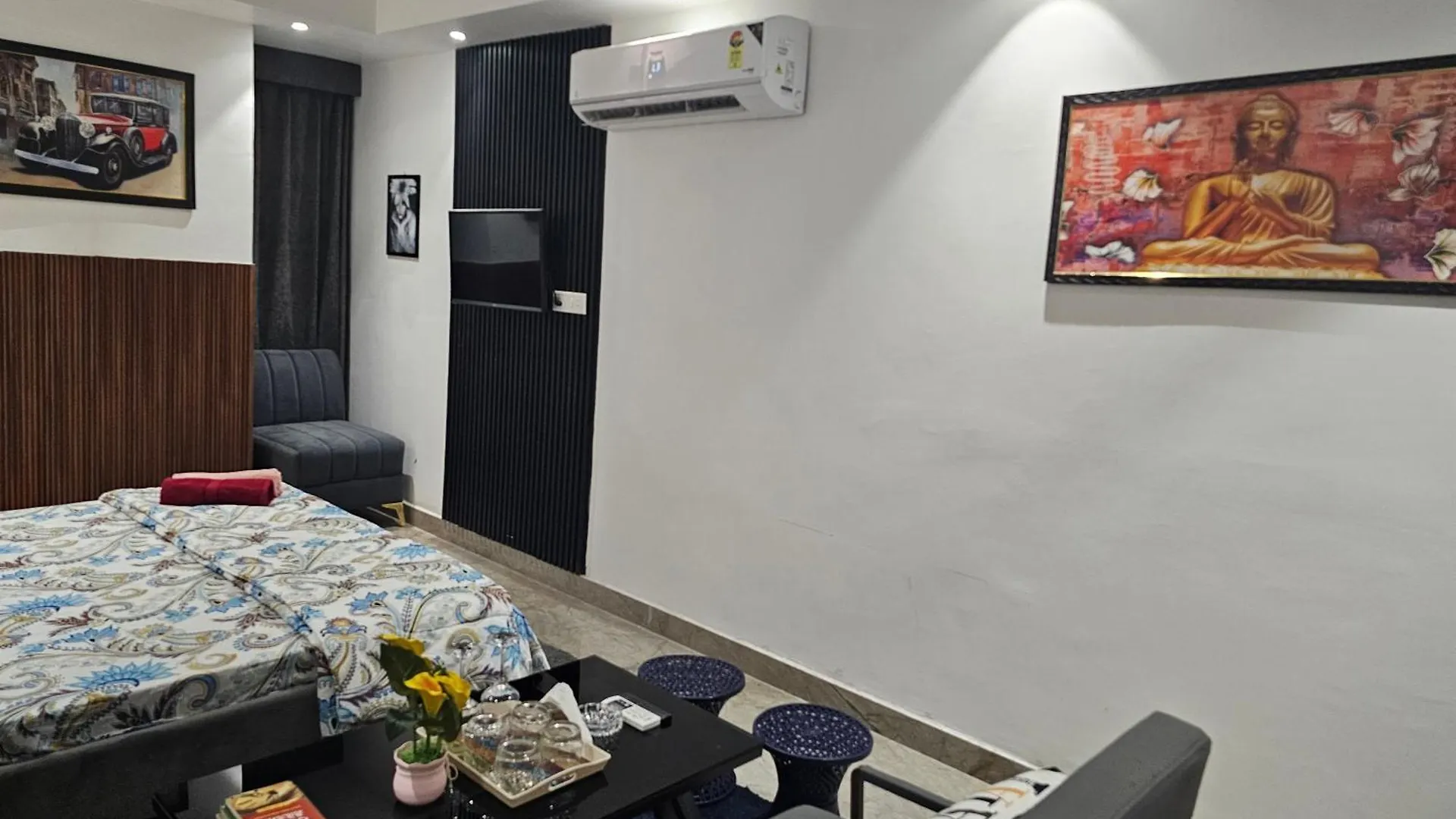 Apartment Luxury Cool Flat By Bliss Stay Ghaggar